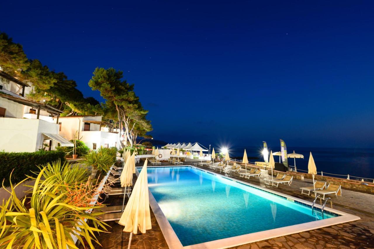 Villaggio Stella Del Sud & Resort Pisciotta Exterior foto